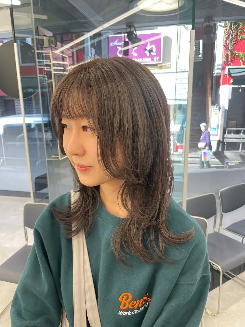 セミロング カラー ヘアアレンジ ヘアカラー トリートメント 【Sweep】おじま のぞみのヘアスタイル