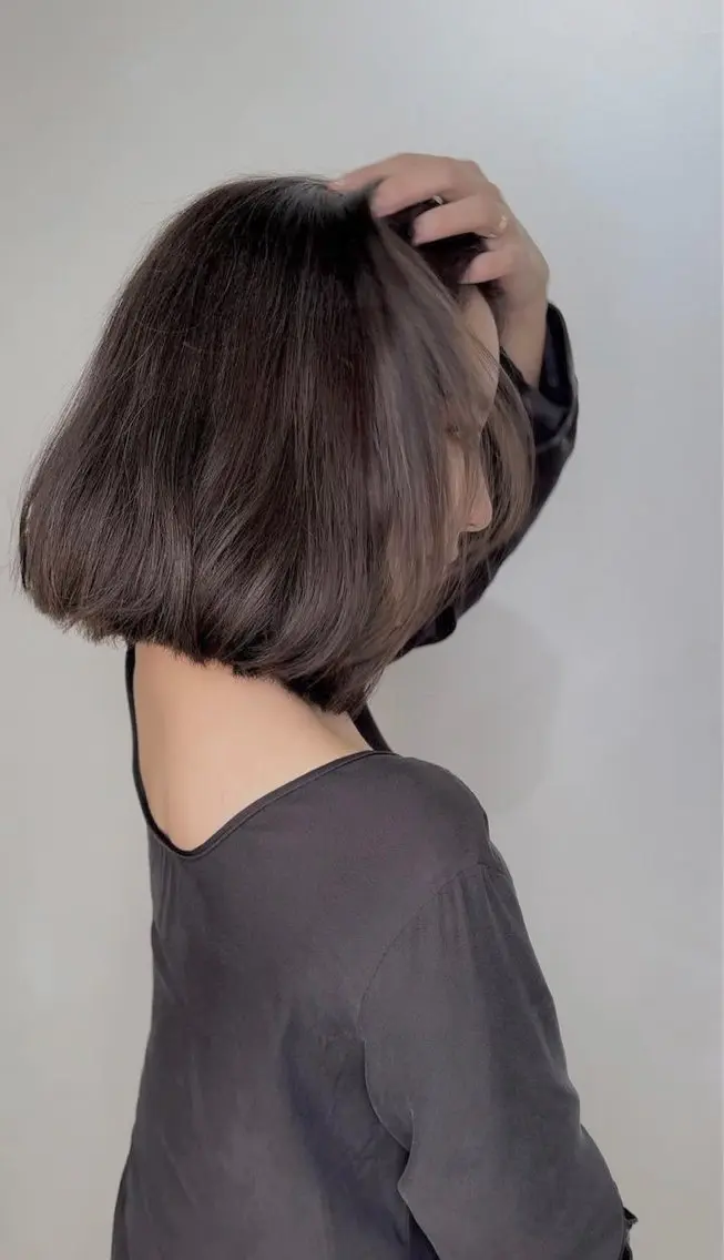 前髪矯正+前髪カット+プレミアムミルボントリートメントの写真