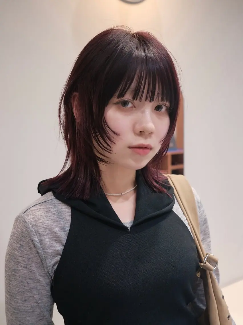 ミディアム カラー カット ヘアカラー トリートメント GRIP/マンツー マンサロンのヘアスタイル