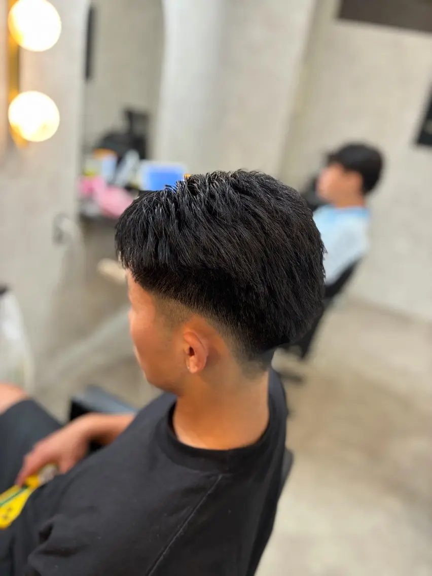 メンズ フェードカット ノムラ ケイのヘアスタイル