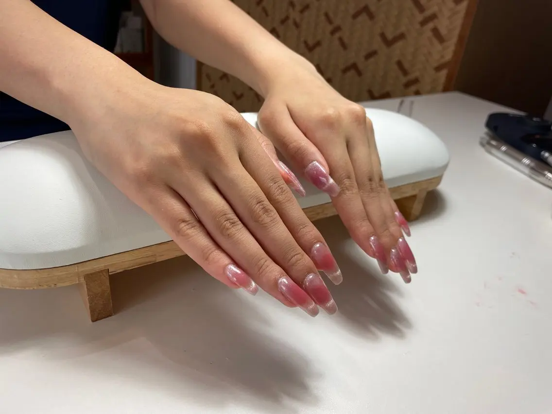 ネイル ハンドネイル 楊 蓉のネイルデザイン