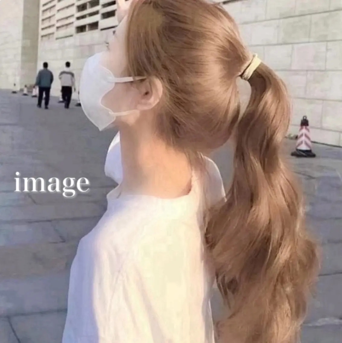 ロング カラー 🫧うる艶トレンド 🫧透明感カラーのヘアスタイル