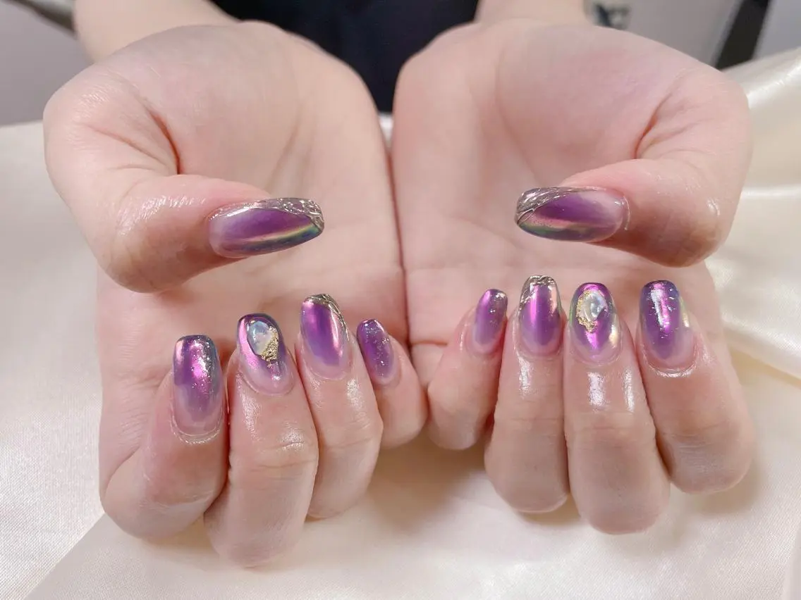 ネイル mogunail &blowのネイルデザイン