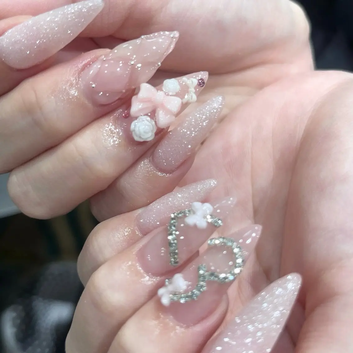 ネイル ハンドネイル 🧁fein. nana🩵のネイルデザイン