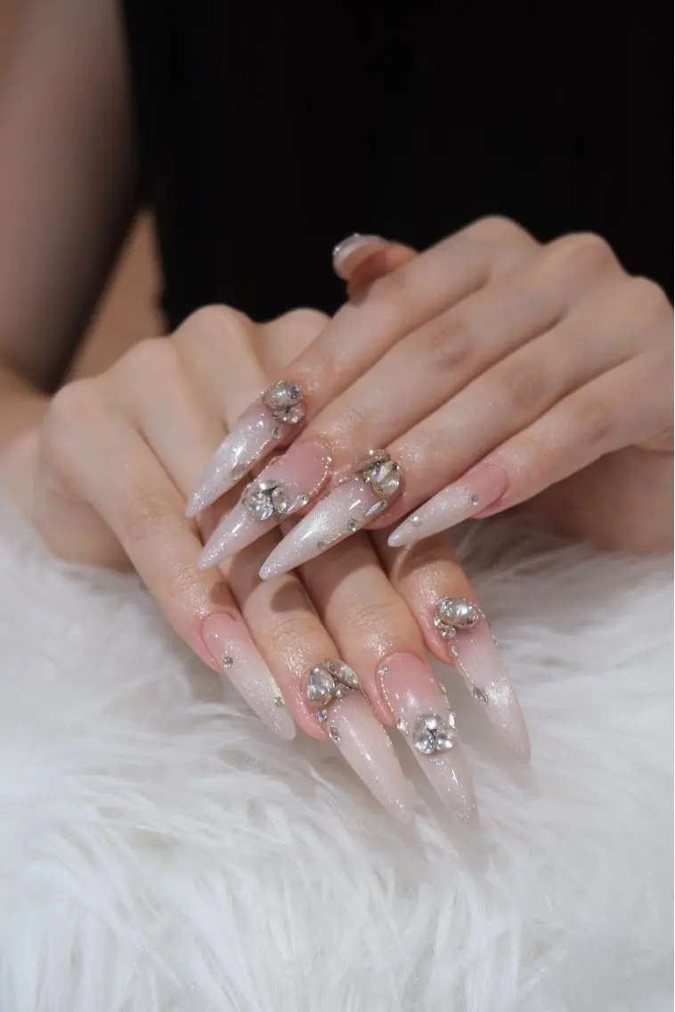 ネイル ハンドネイル Anmi Nail 新宿のネイルデザイン