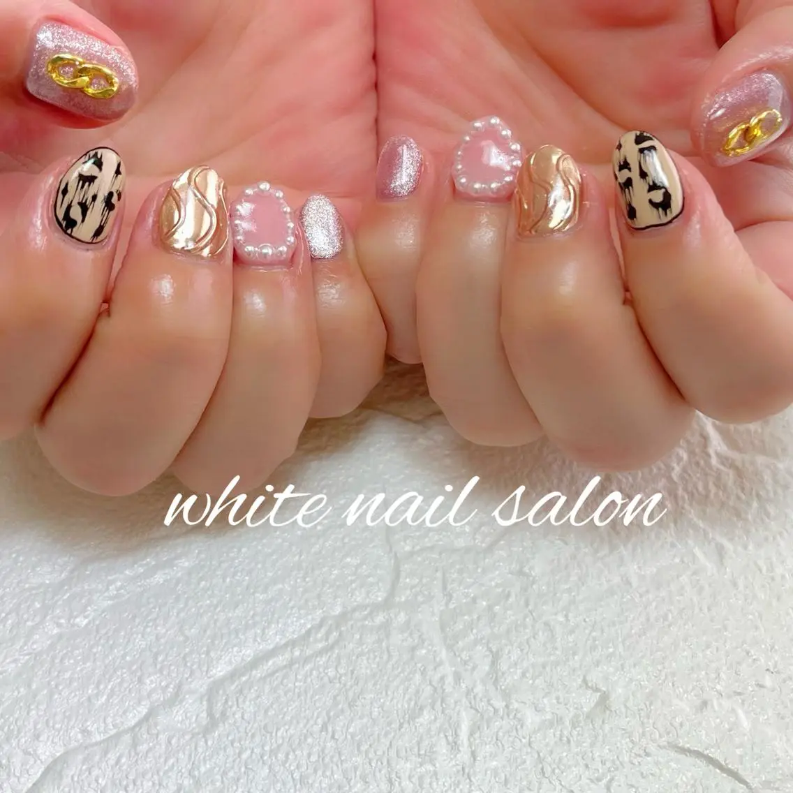 ネイル フットネイル ジェルネイル ハードジェル ラメ(グリッター) 持ち込み ハンドネイル white nail salonのネイルデザイン