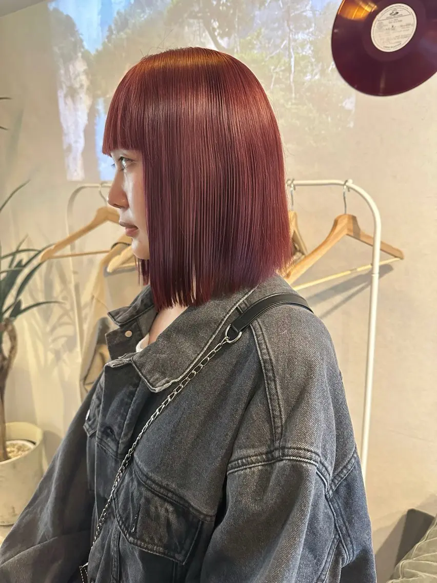 ミディアム ボブ カット ヘアカラー トリートメント 北山 巴奈のヘアスタイル