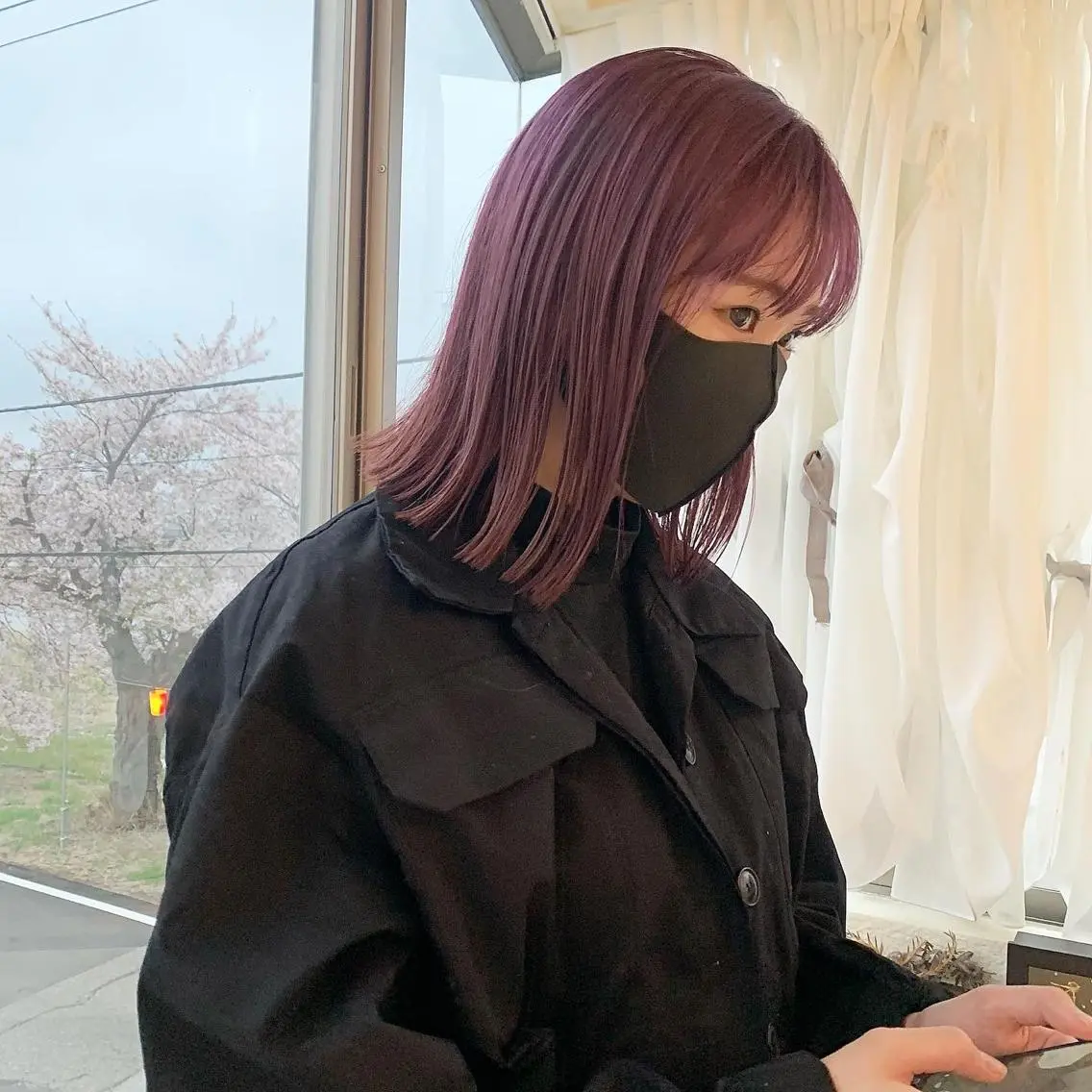 ショート 本間 結衣のヘアスタイル