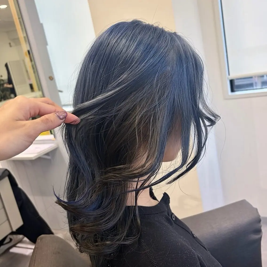 ブリーチインナーカラー🩵の写真