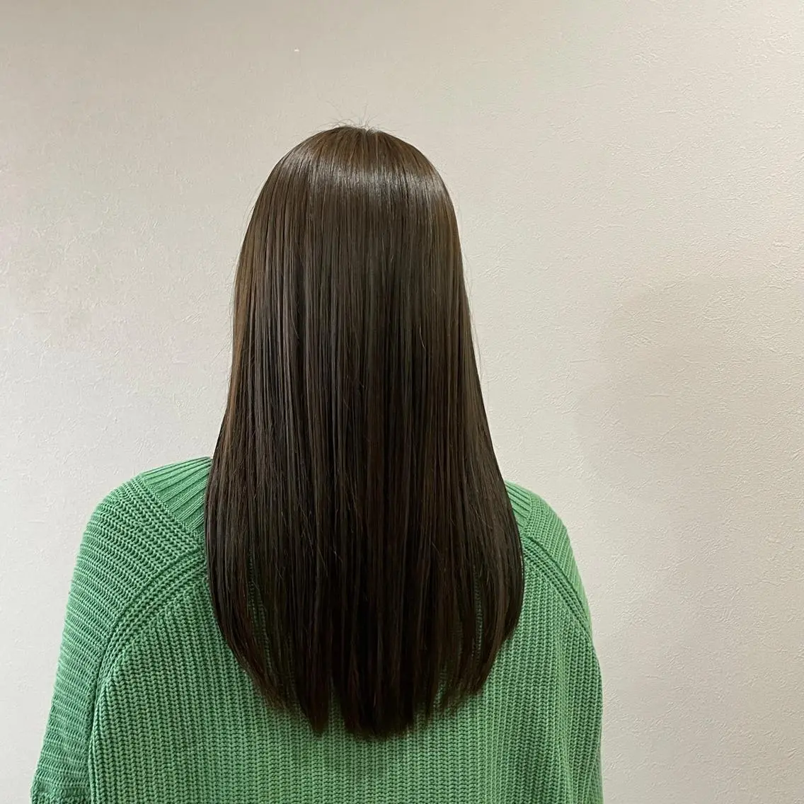 ロング カラー 透明感カラー グレージュ オリーブグレージュ オリーブグレー 西尾美容室libuR Ryokaのヘアスタイル