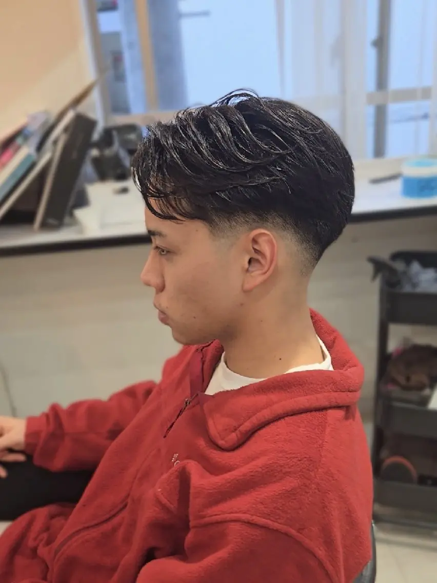 メンズ ミディアム パーマ センターパート フェードカット カット パーマ ヘアセット LEN名古屋/パーマ 海外ヘア/メンズ特化のヘアスタイル