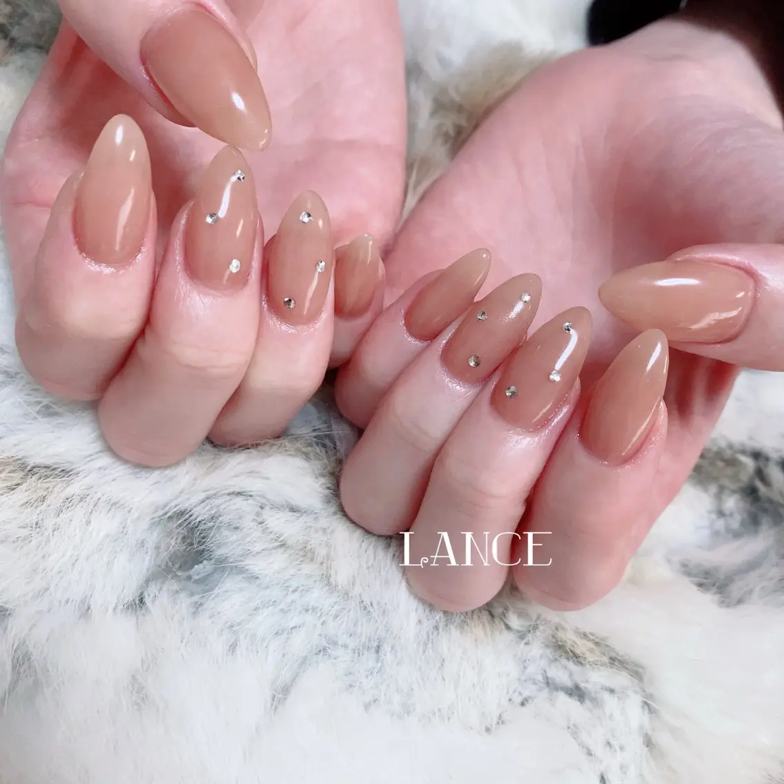 ネイル オーロラネイル フレンチネイル グラデーション キラキラネイル 韓国ネイル Lance nailのネイルデザイン