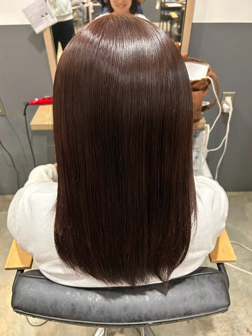 セミロング 縮毛矯正 lolonois 宮城茉歩呂のヘアスタイル