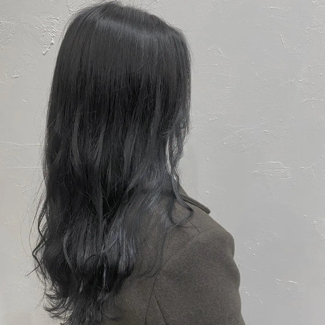 セミロング 成瀬 千佳のヘアスタイル