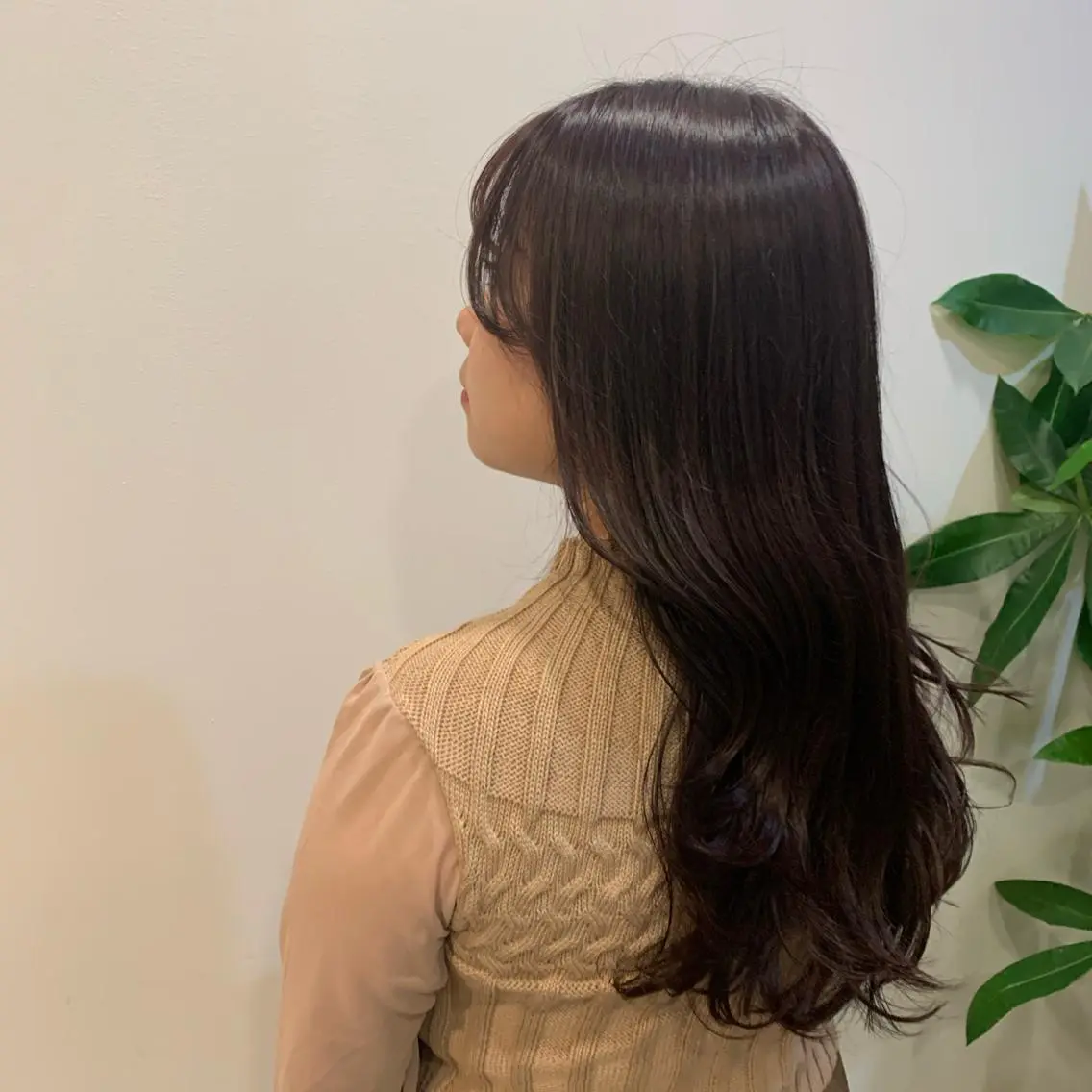 ロング カラー ブラウンカラー カシス 韓国風ヘア レイヤーカット 韓国🇰🇷髪質改善 Chisaki치사키のヘアスタイル