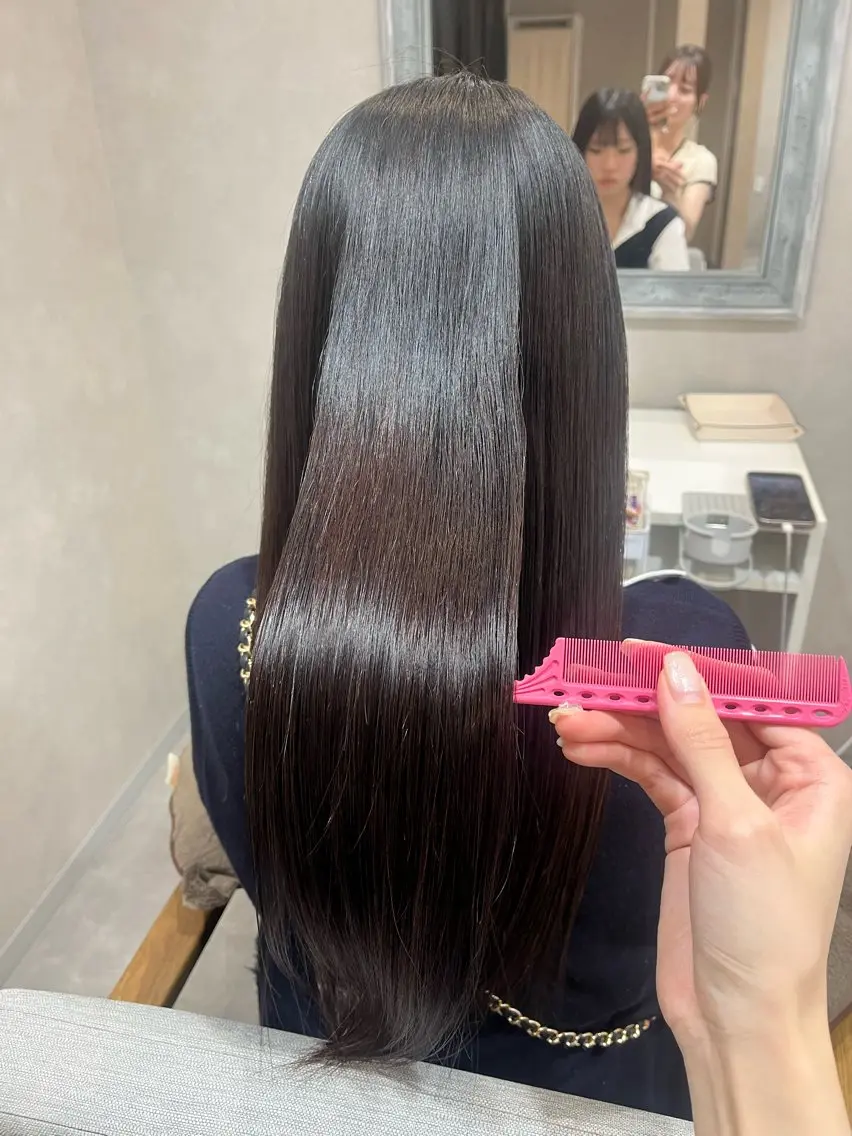 ロング トリートメント 森 愛友のヘアスタイル