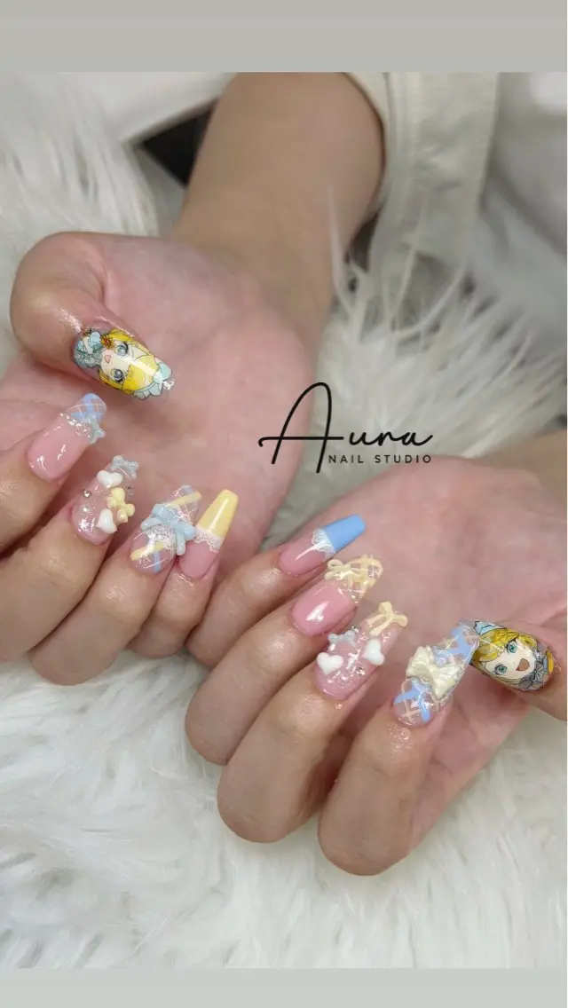 ネイル ハンドネイル Aura Nail Studioのネイルデザイン