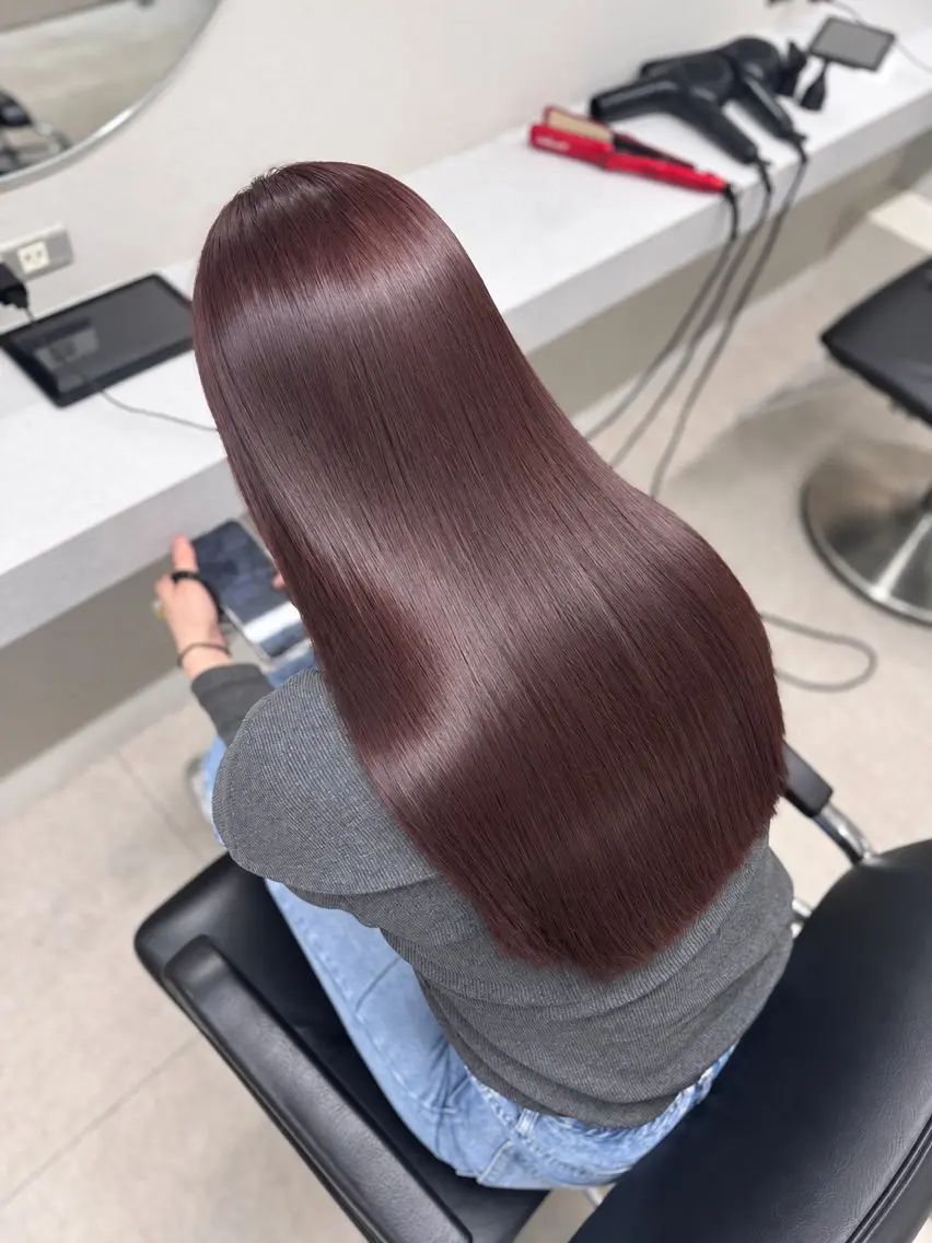 ロング カラー ヘアカラー トリートメント ピンク/グレージュ 髪質改善SOMAのヘアスタイル