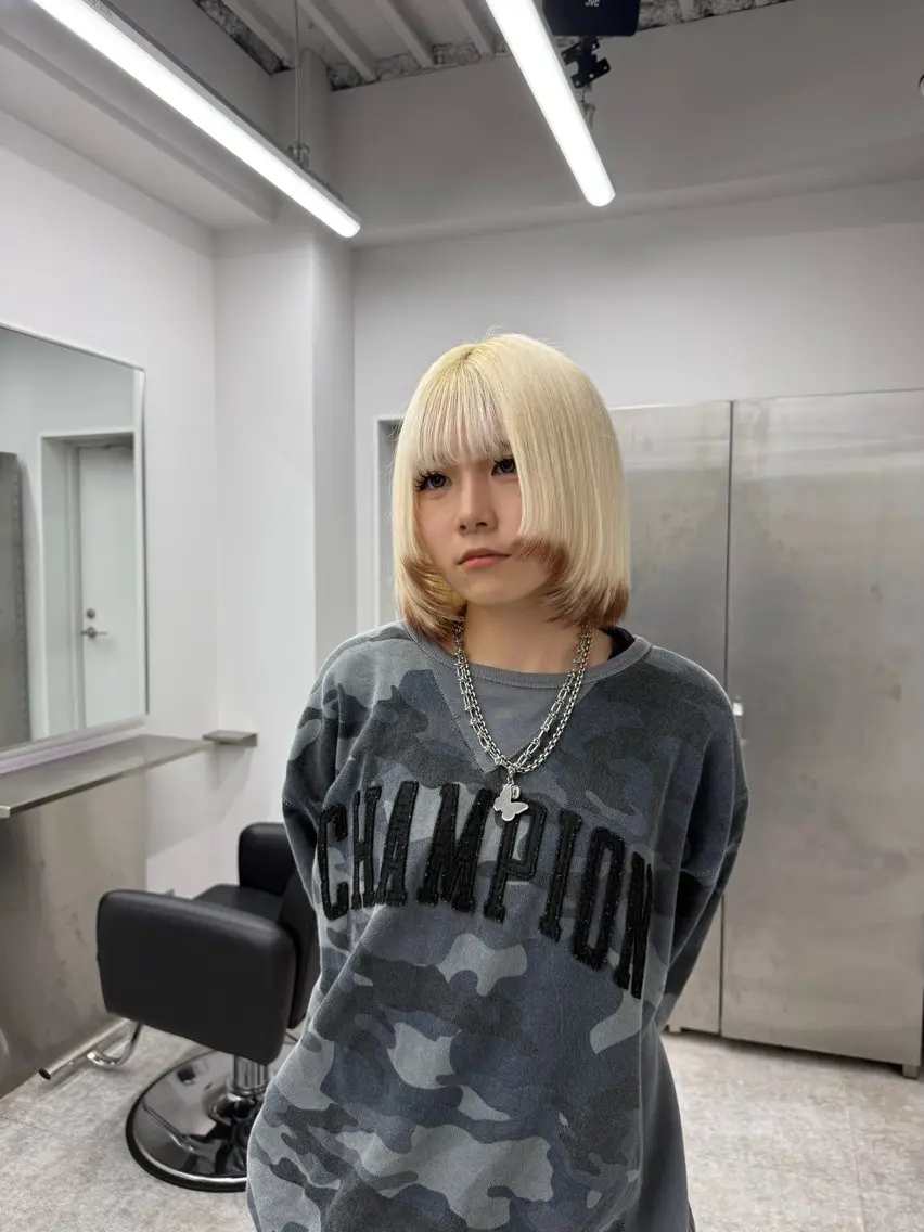 ロング ヘアカラー 【🥀履歴修正🥀】 ハイトーン職人/拓真のヘアスタイル