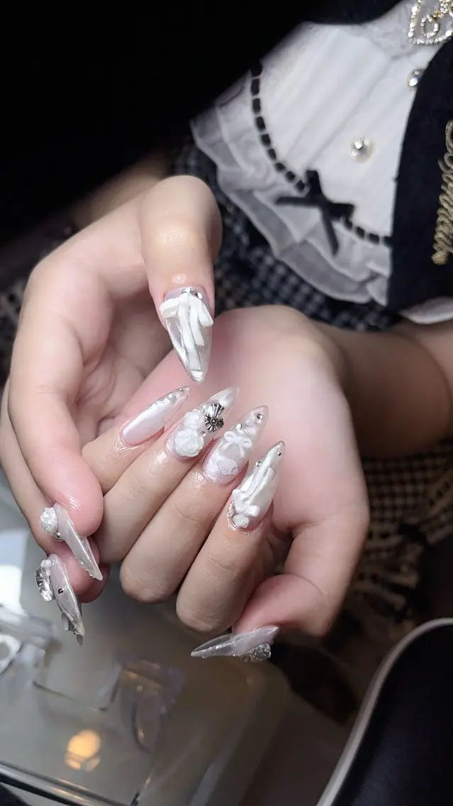 ネイル ハンドネイル SHE Nailのネイルデザイン