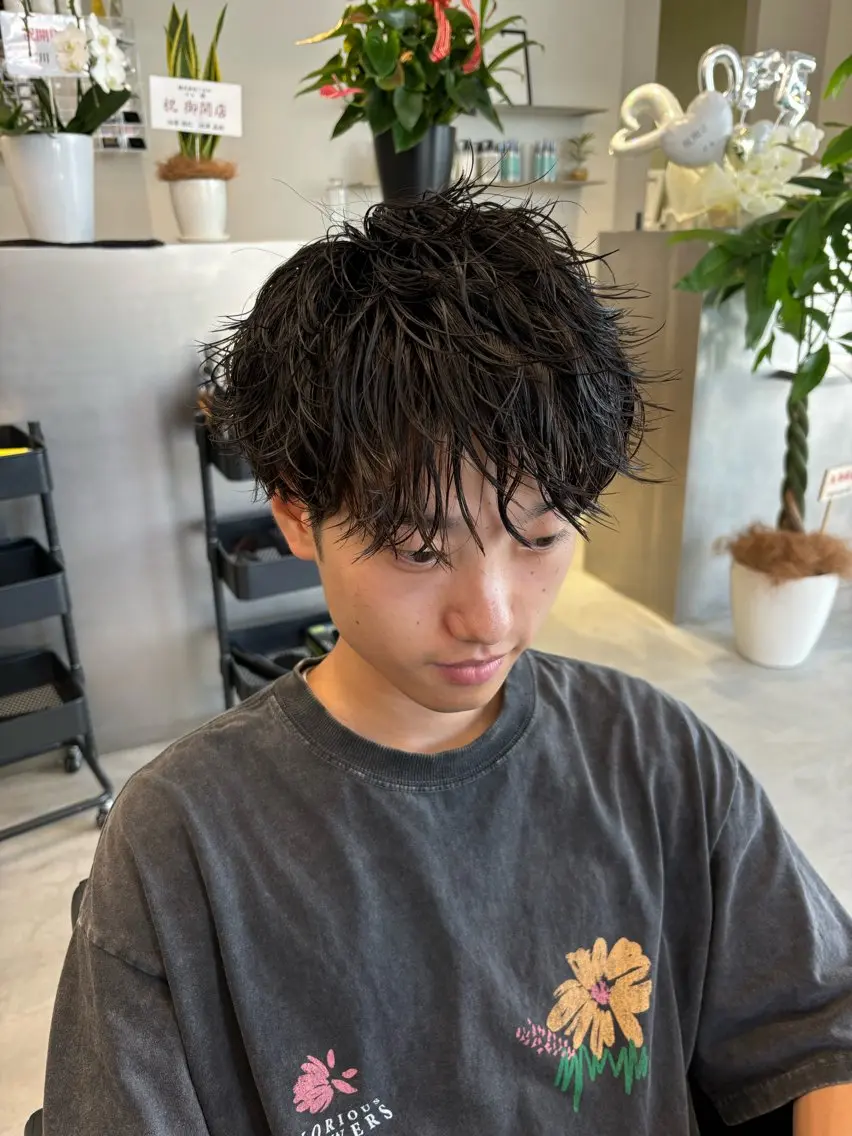 ショート パーマ メンズ パーマ 金森 斗夢のヘアスタイル