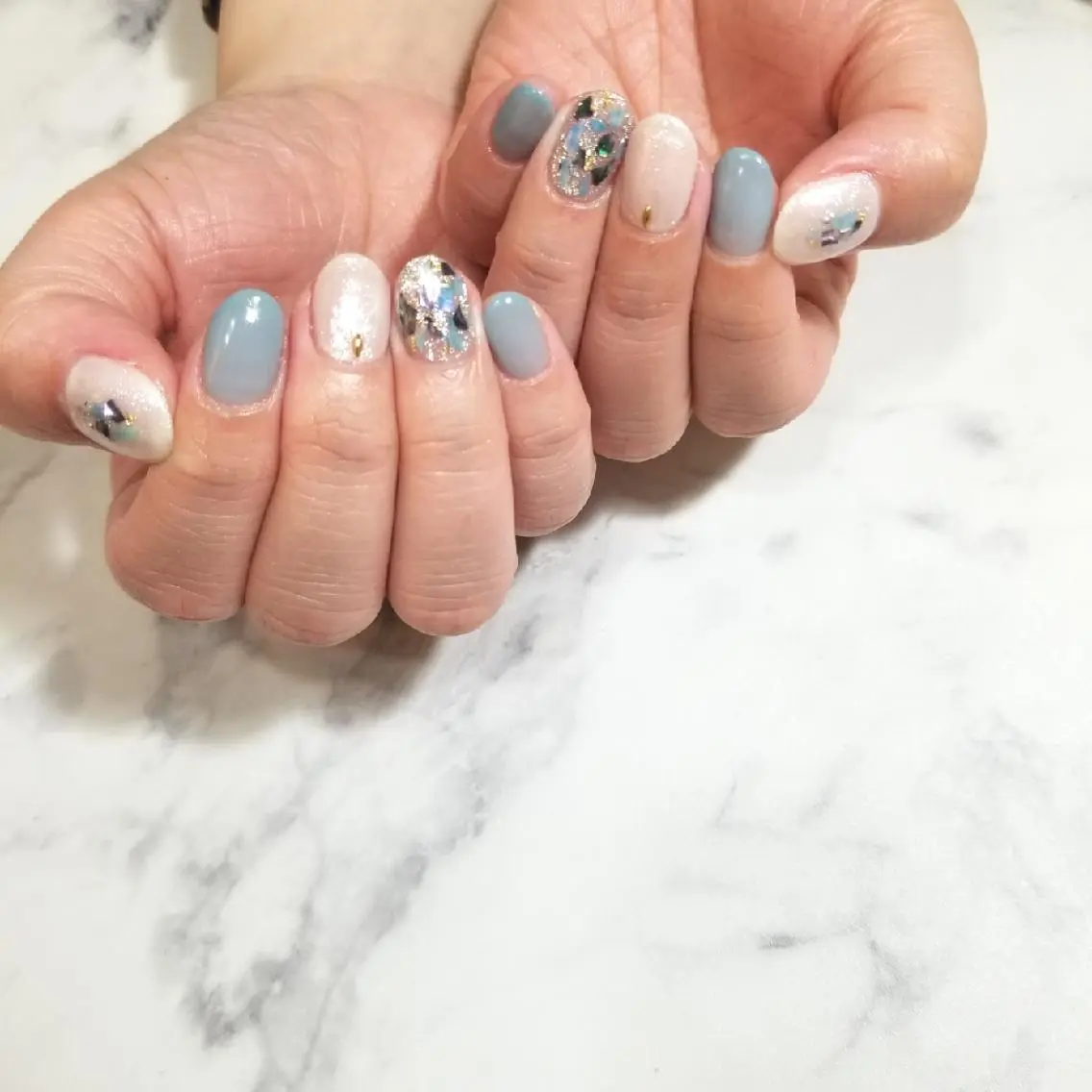 ネイル ブルー ハンドネイル nijiiro🌈 サトウのネイルデザイン