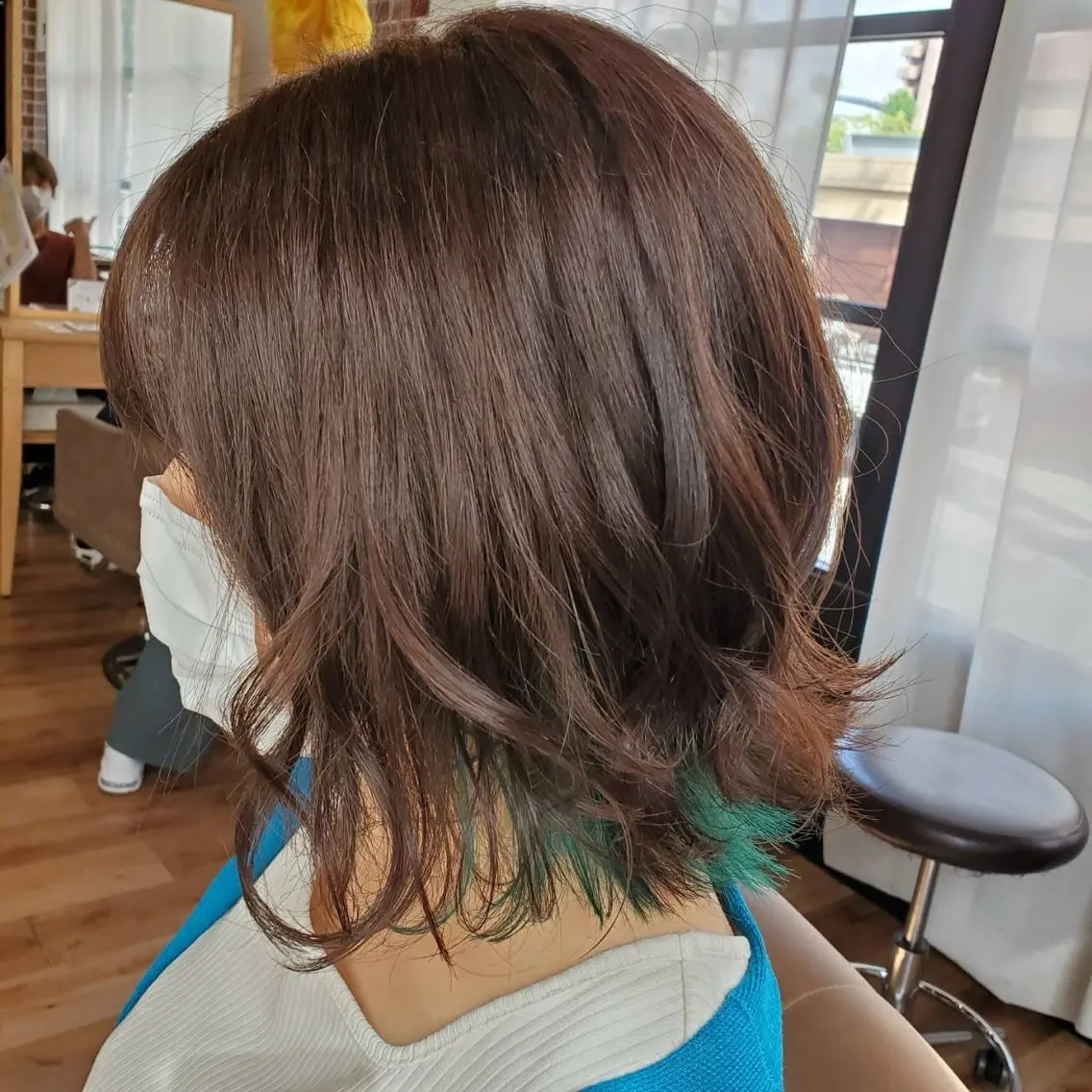 カラー ブリーチ・カットモデ ル募集中🫧高口小春のヘアスタイル