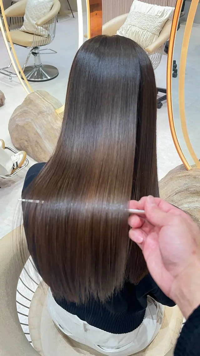 ロング カラー カット ヘアカラー 縮毛矯正 縮毛矯正✨🫧 レイヤー川村利幸のヘアスタイル