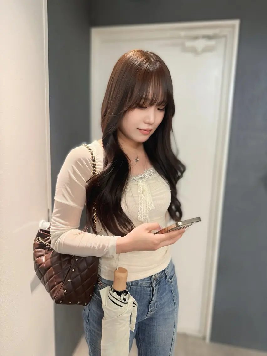 ロング カラー ブラウンカラー ヘーゼル レイヤーカット カット ヘアカラー トリートメント 韓国・透明感カラー /堀江/みずき🐩のヘアスタイル