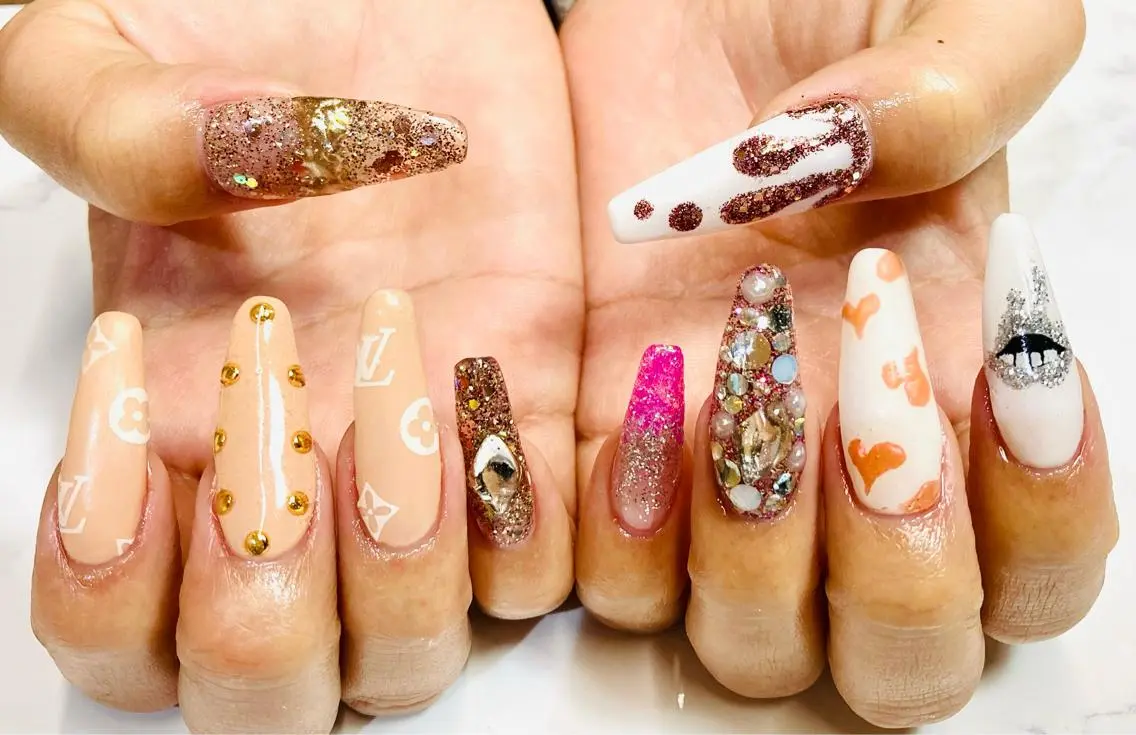 ネイル 長さ出し 持ち込み ハンドネイル one nailsalonのネイルデザイン