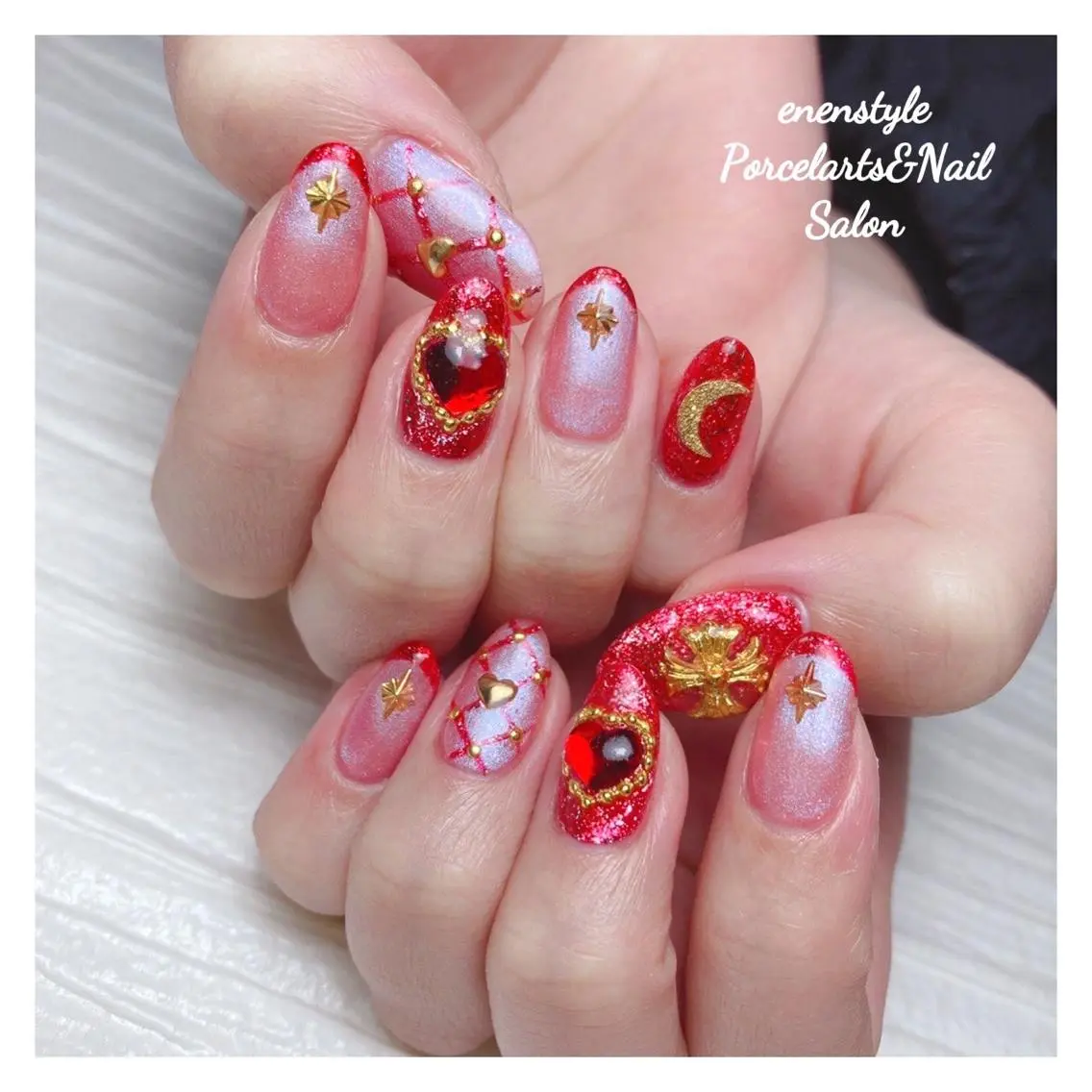 ミディアム ネイル 🐾enen style 🐾のネイルデザイン