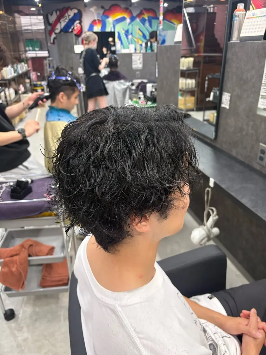パーマ メンズ カット パーマ Kearny 上野 まいかのヘアスタイル