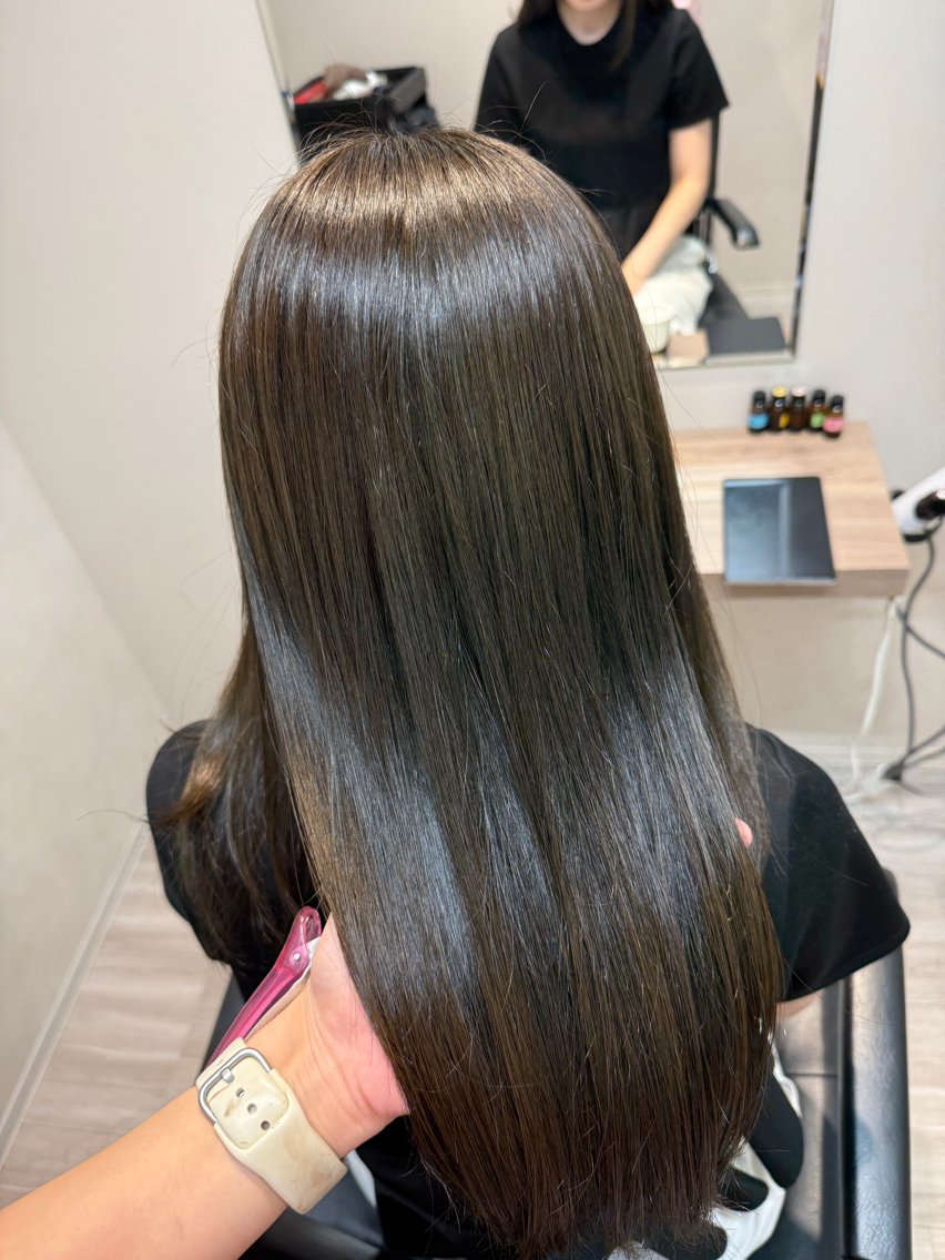 セミロング カット ヘアカラー トリートメント ヘッドスパ チナツ 完全個室 /レイヤー/艶カラーのヘアスタイル