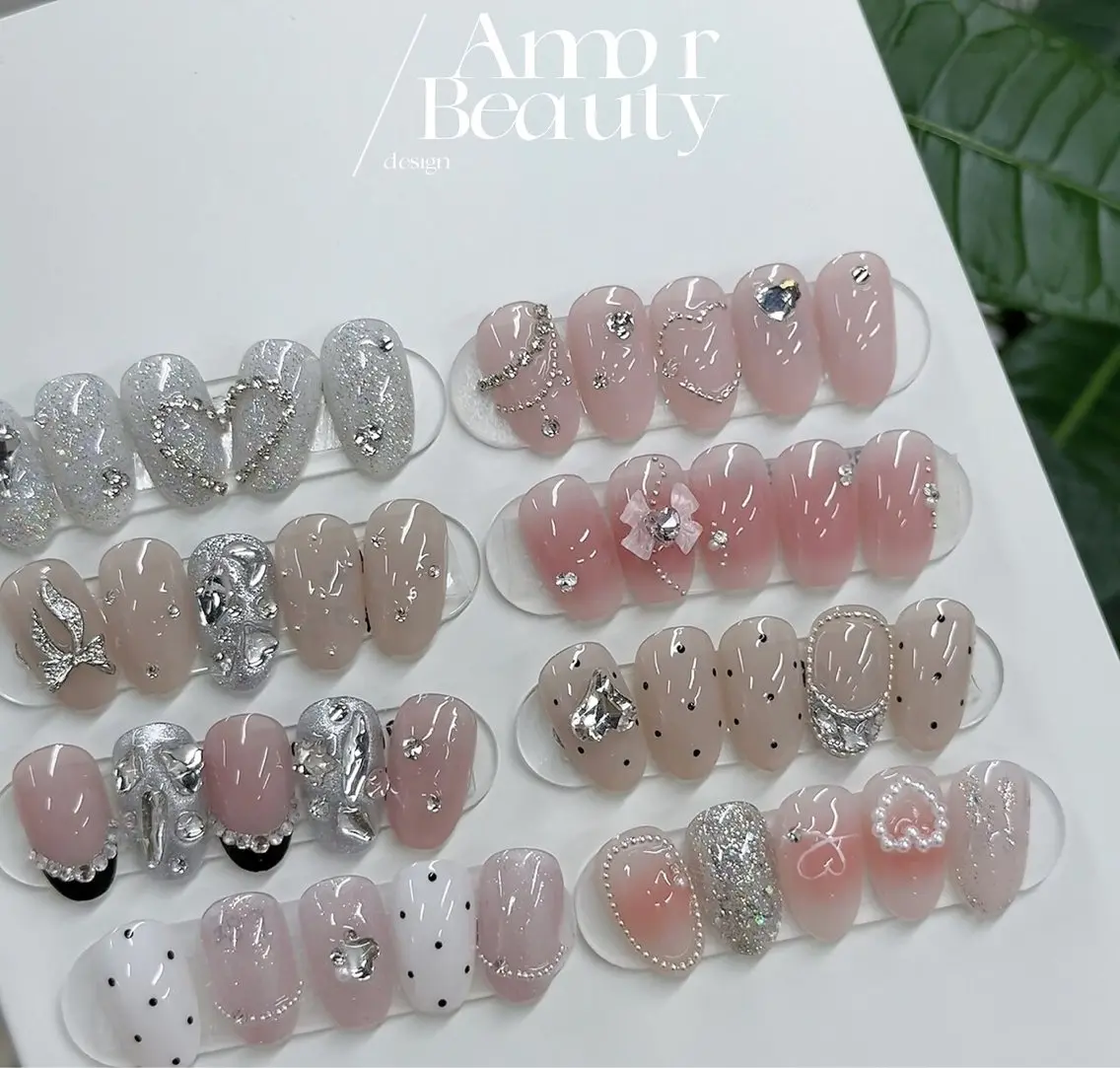 ネイル ハンドネイル ハンドケア メイ 💅のネイルデザイン