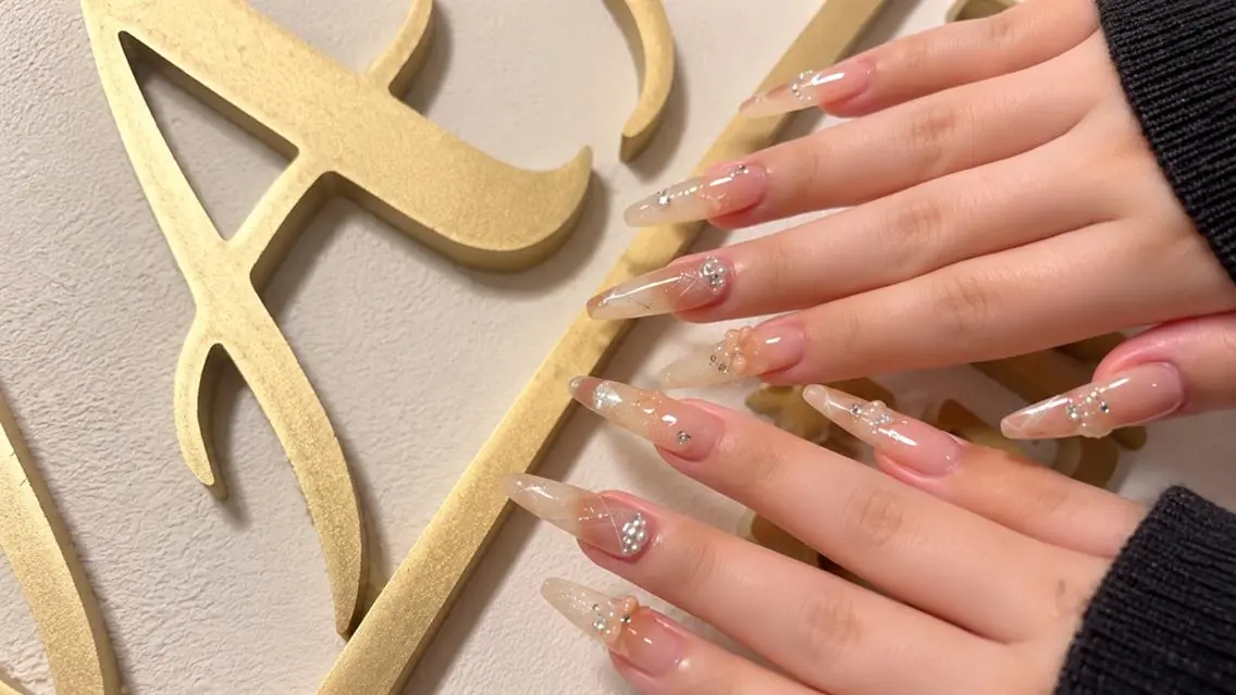 ネイル Nana nailのネイルデザイン