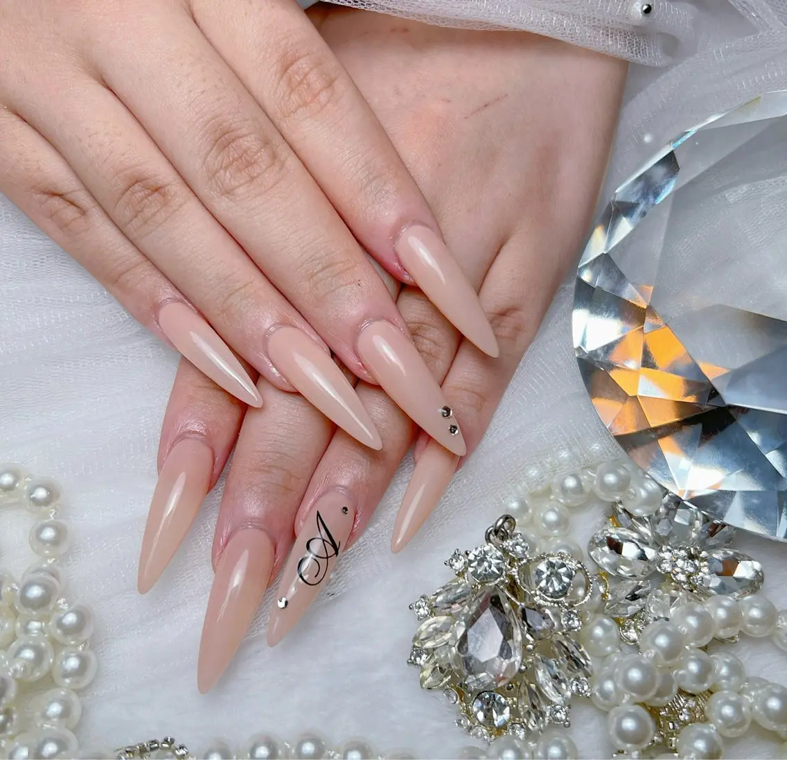 ネイル アートネイル オーロラネイル チークネイル 長さ出し フットネイル Miya _nailのネイルデザイン