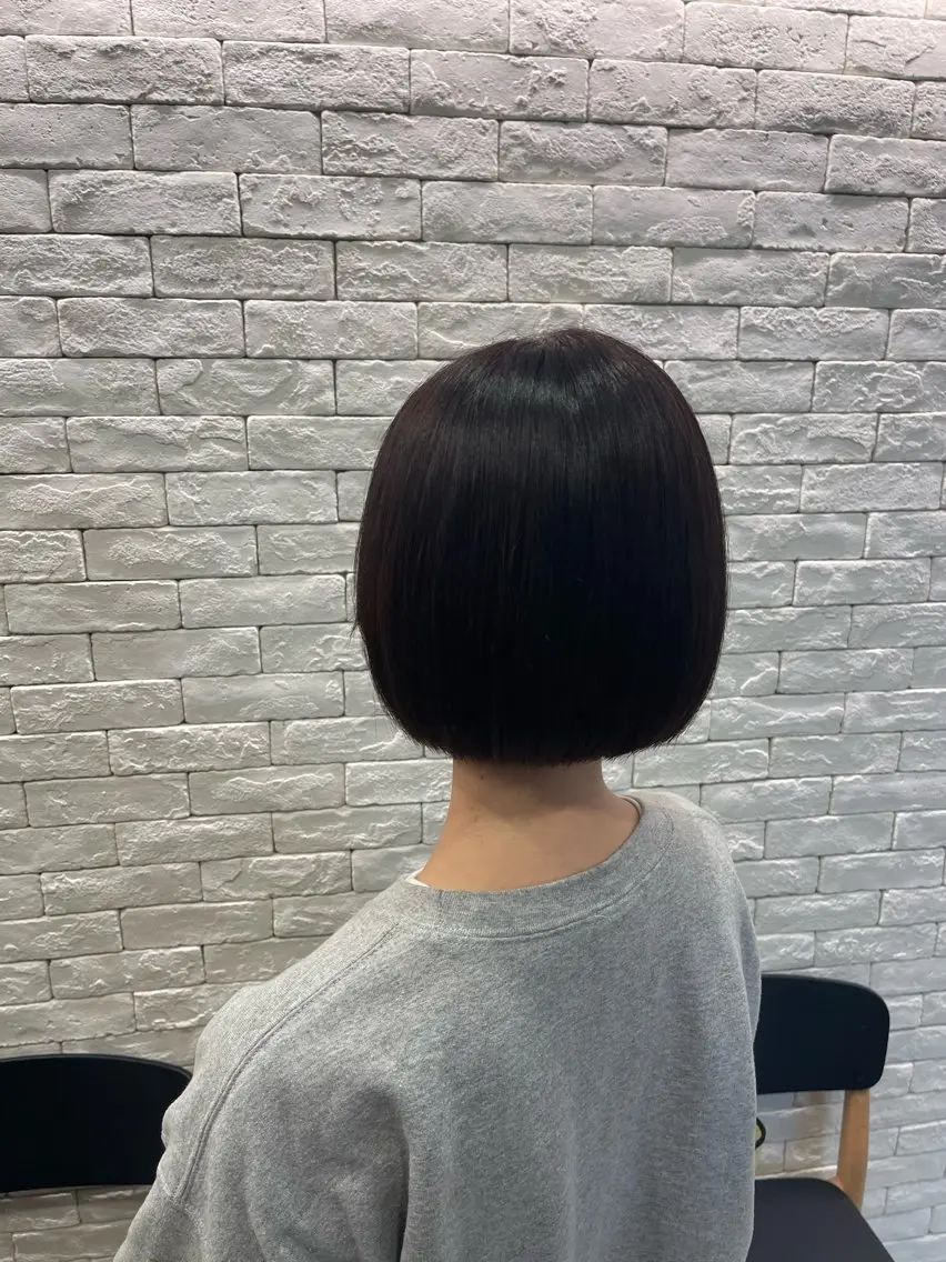 ショート ハイトーン/レイヤ ーTENSHOのヘアスタイル