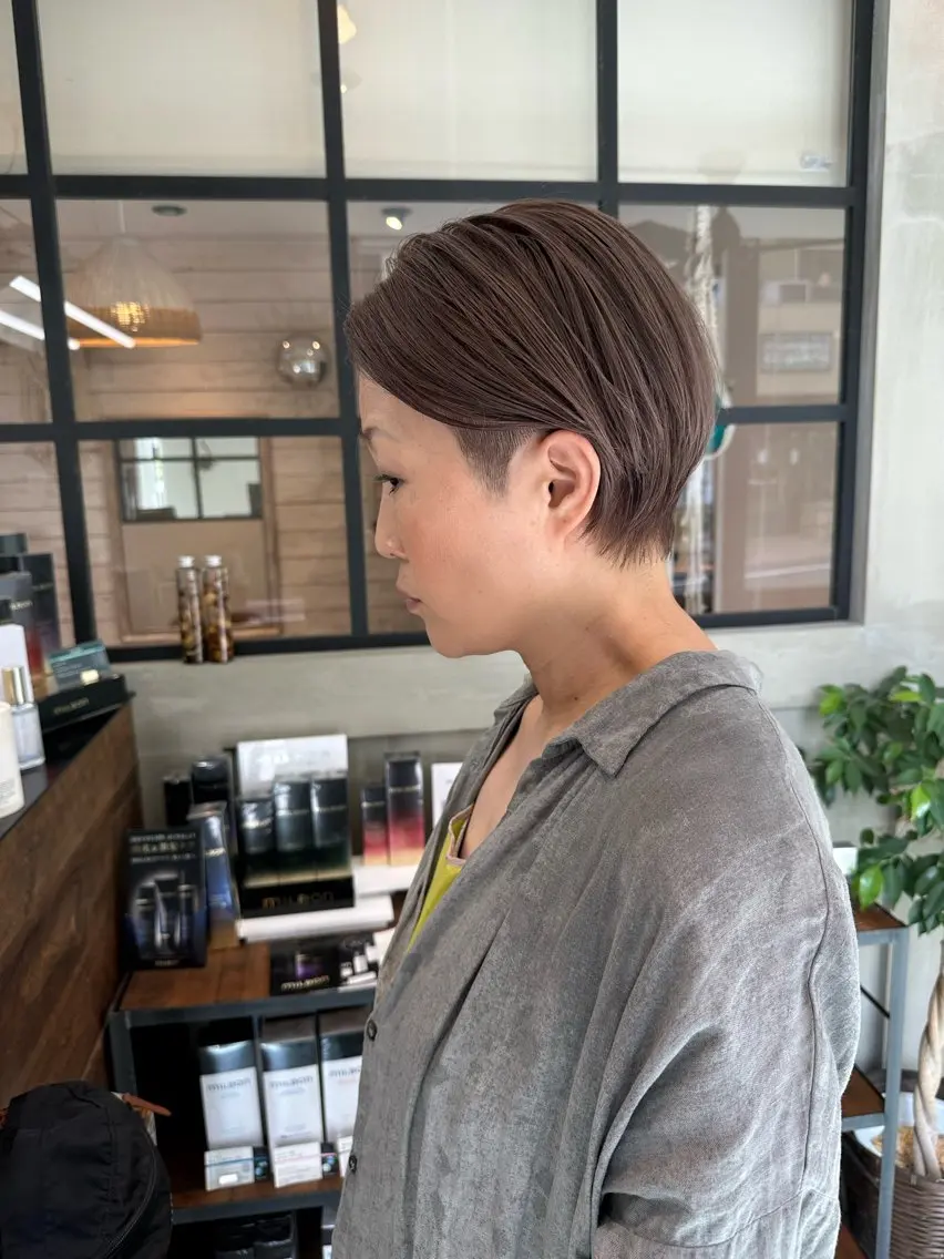 ショート カット ヘアカラー 大内田 凌馬のヘアスタイル