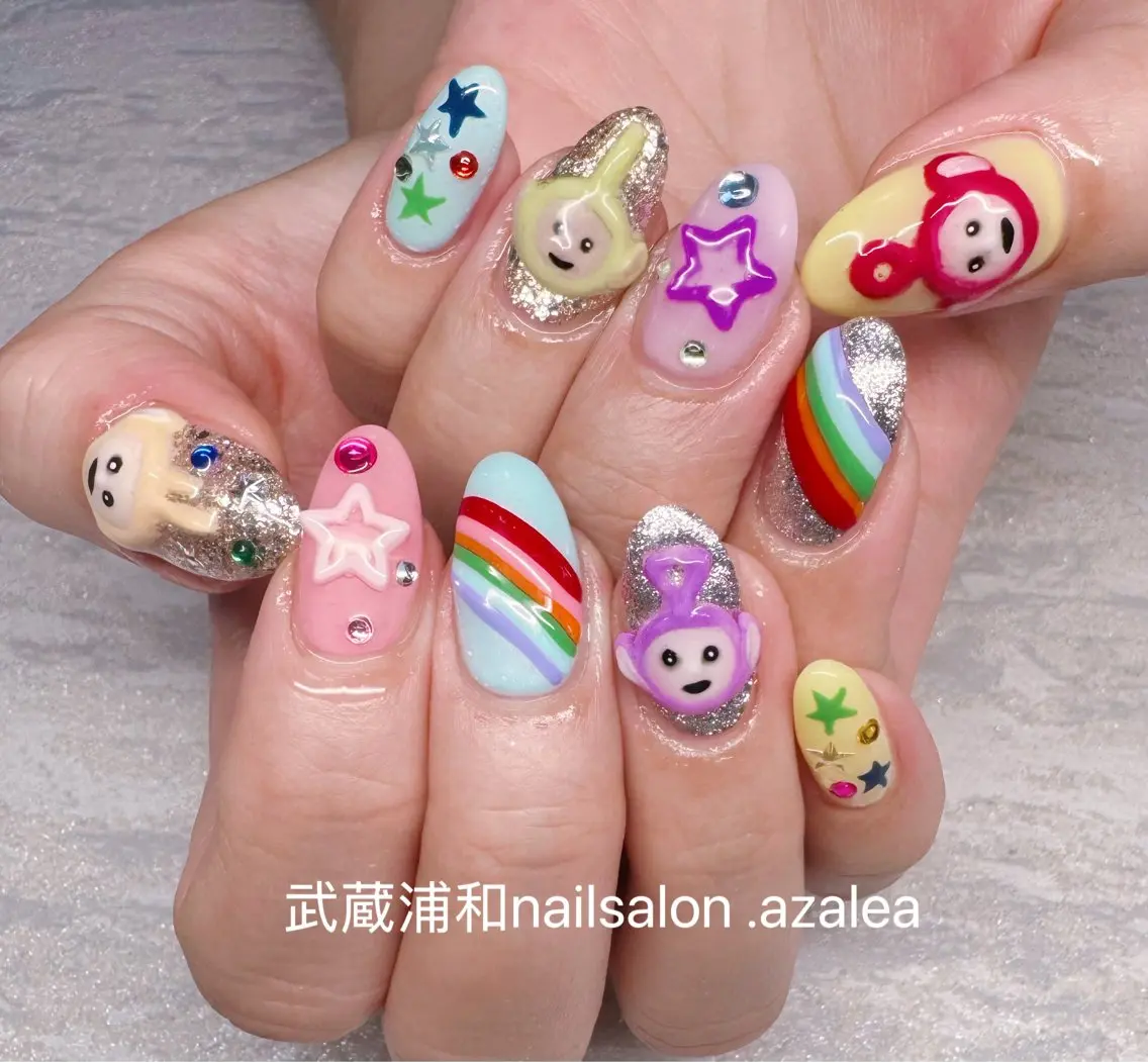 ネイル ハンドネイル R inのネイルデザイン