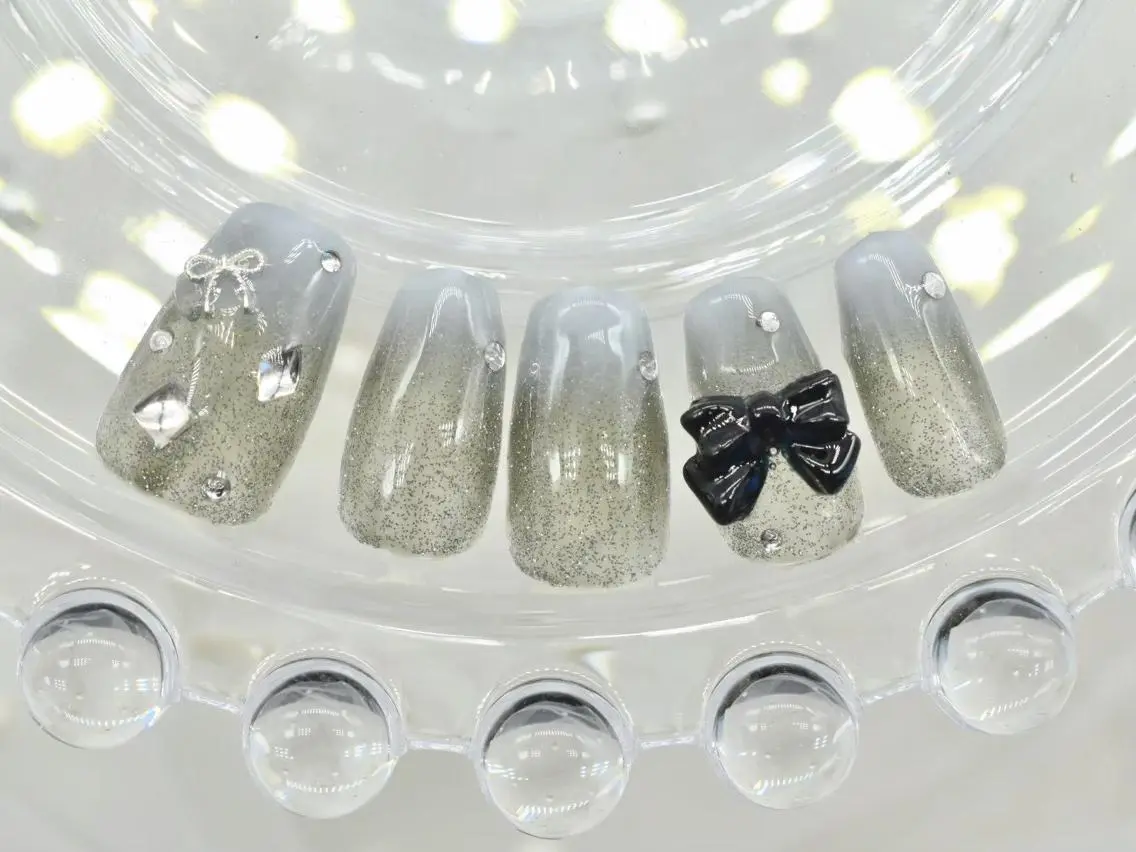 ネイル ジェルネイル パラジェル シンプルネイル ワンホンネイル ハンドネイル RISSE nail&eyeのネイルデザイン