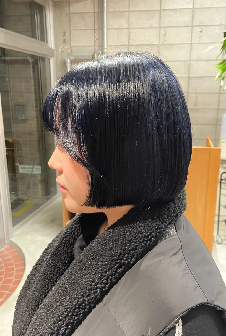 ミディアム ヘアカラー chisato☁️ カットカラーモデルのヘアスタイル