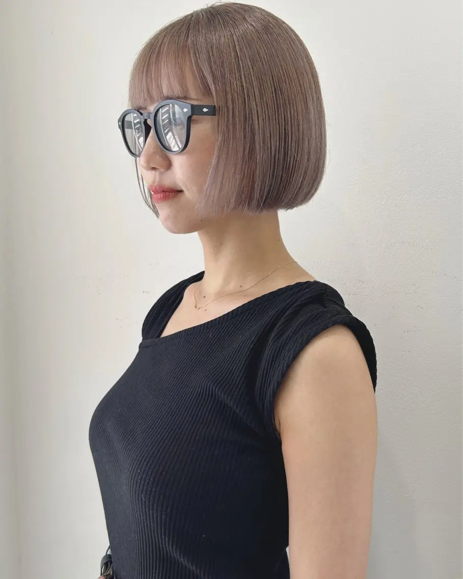 ショート カラー ベージュカラー ブリーチ ケアブリーチ ボブ カット ヘアカラー トリートメント 村上雅人 ナチュラルモードのヘアスタイル