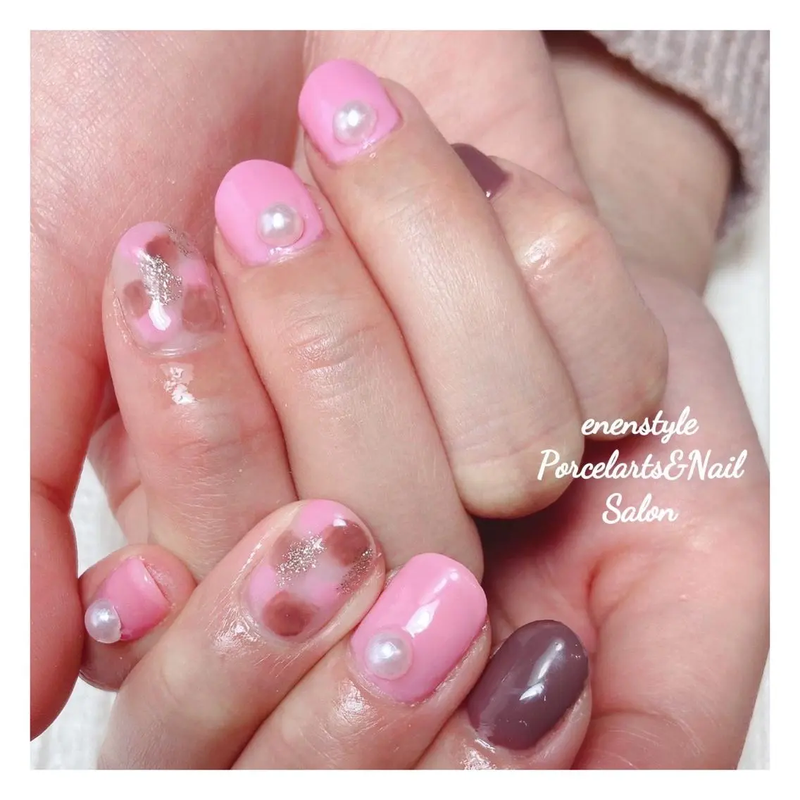 ミディアム ネイル ハンドネイル 🐾enen style 🐾のネイルデザイン