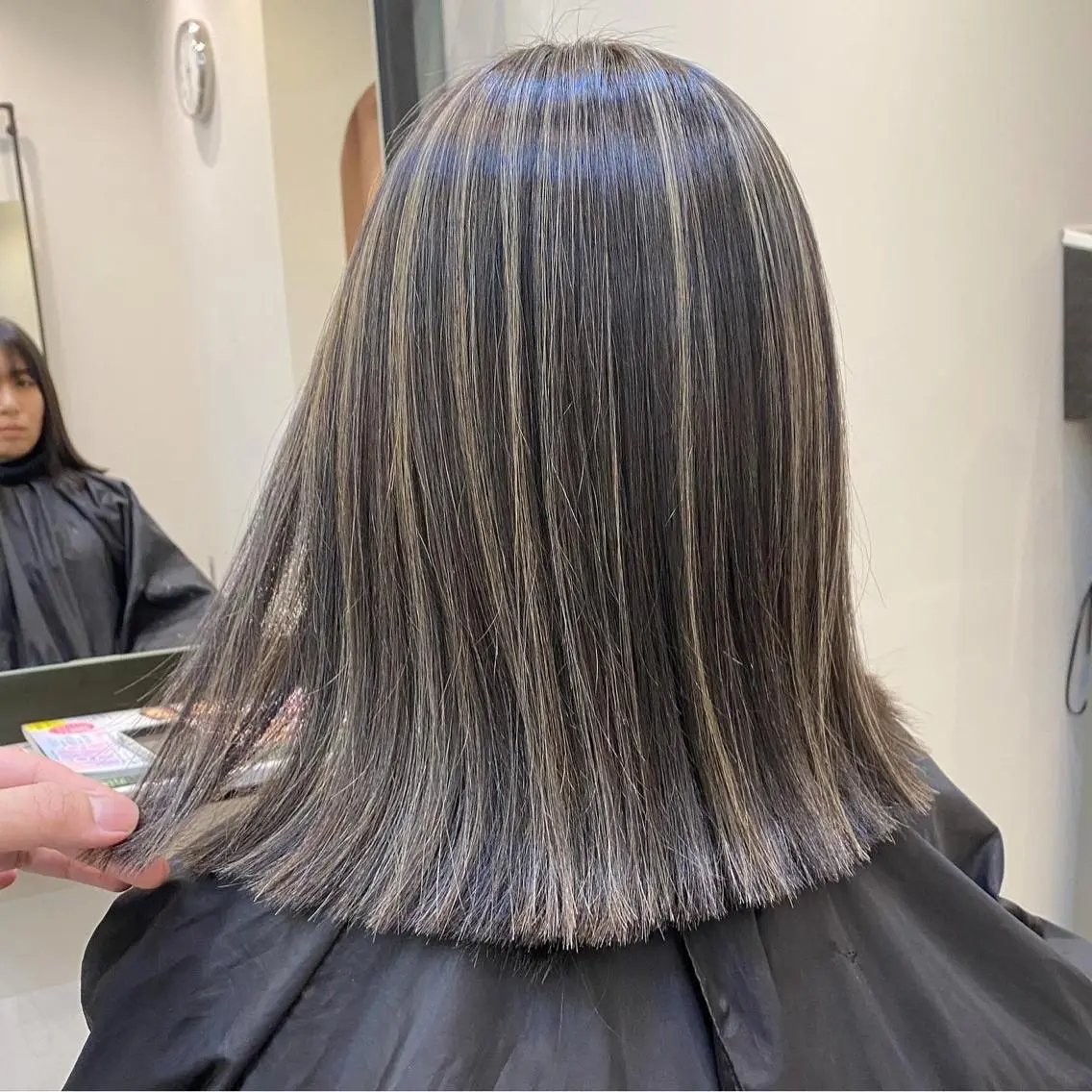 カラー ヘアアレンジ カット ヘアカラー トリートメント ヘッドスパ 顔まわりレイヤー× 韓国ヘアオタベシンヤのヘアスタイル