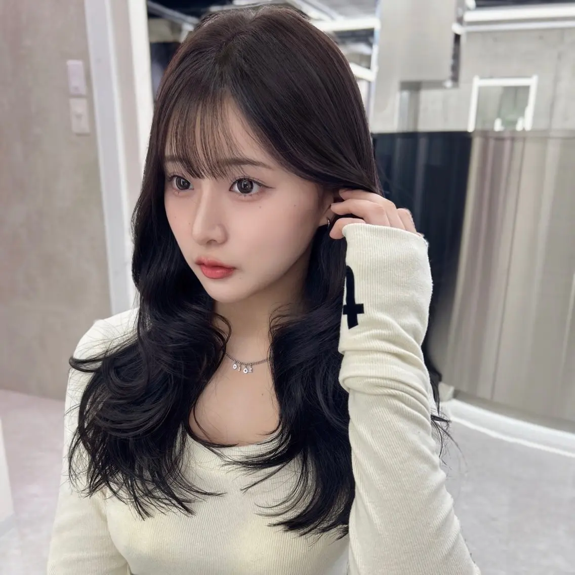 セミロング 韓国風ヘア レイヤーカット 石山 洸平のヘアスタイル