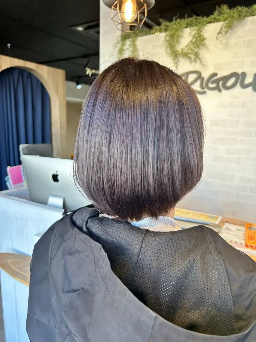 ミディアム カラー シルバー ヘアカラー ショート/レイヤー 🎀細沼玲花のヘアスタイル