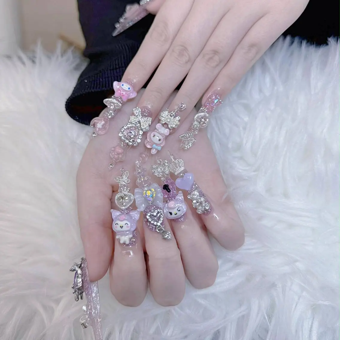ネイル アートネイル オーロラネイル チークネイル 長さ出し フットネイル Miya _nailのネイルデザイン