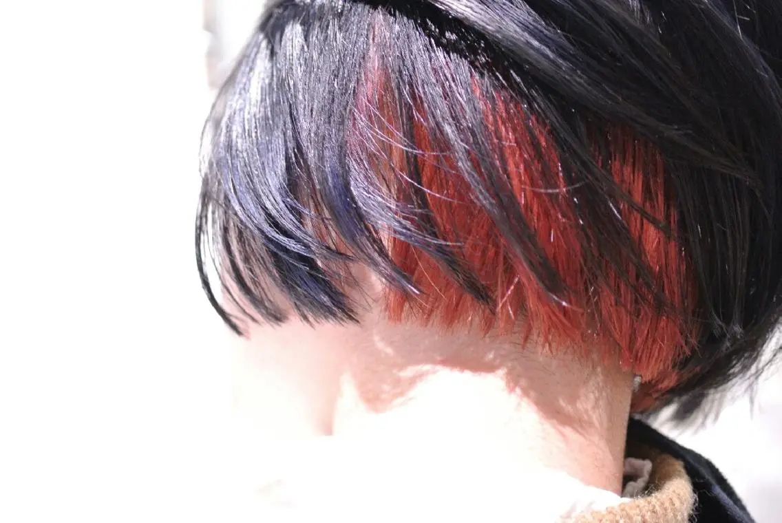 ショート カラー ブリーチ ダブルカラー 樋口 千尋のヘアスタイル