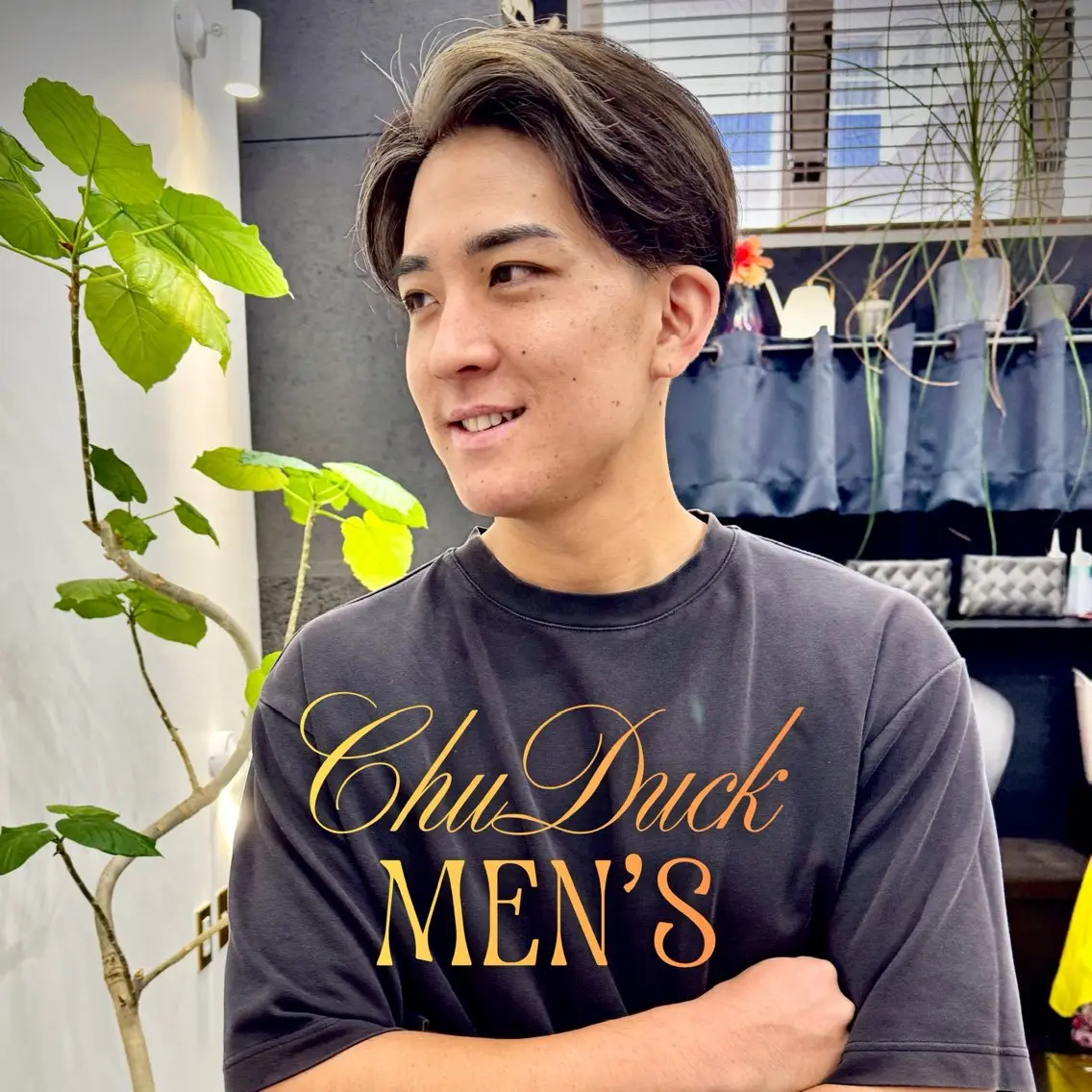 ショート カラー メンズ フェードカット スキンフェード ミストバング フェイスフレーミング カット フェードカット×ハイ トーン/SHOTAのヘアスタイル