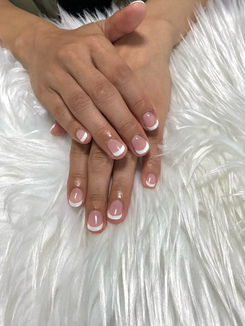 ネイル フレンチネイル Verita nailのネイルデザイン